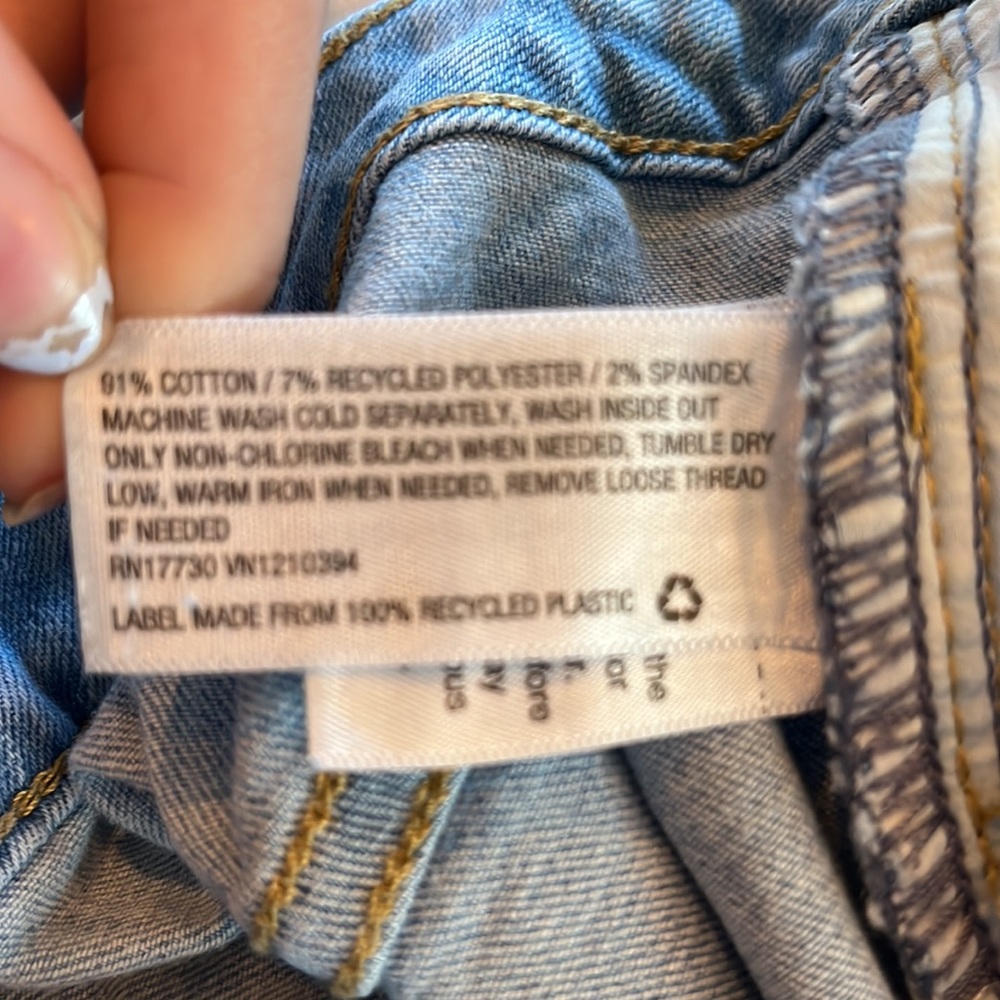 Universal Thread Ripped Skinny Jeans - Picture 8 of 8